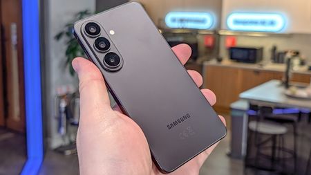 Samsung Galaxy S26 and S26 Plus