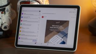 Gmail app on Pixel Tablet