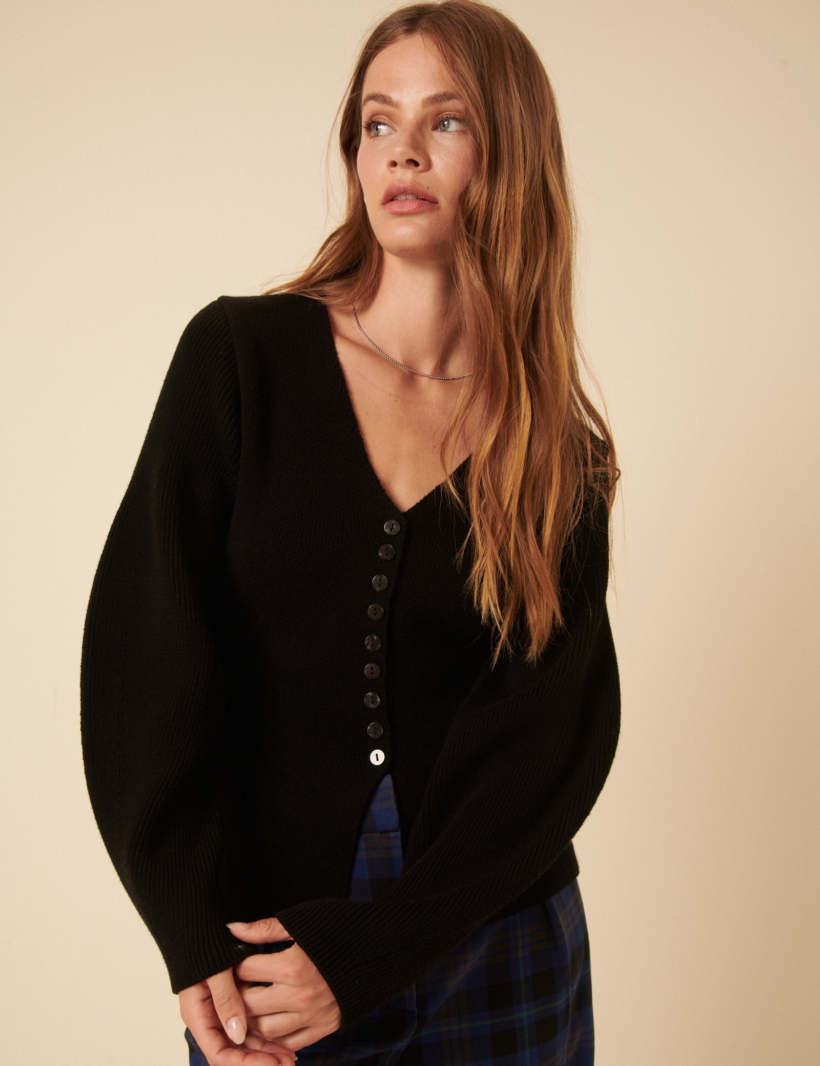 Black V-Neck Balloon Sleeve Cardigan