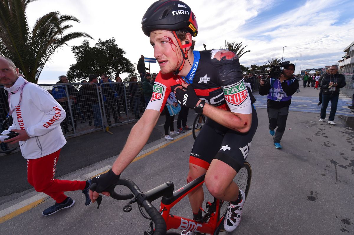 Stefan Kung showing signs of the late crash