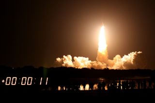 NASA’s space shuttle Discovery launches to the International Space Station
