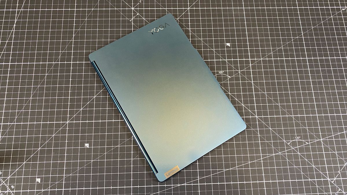 Lenovo Yoga Book 9i