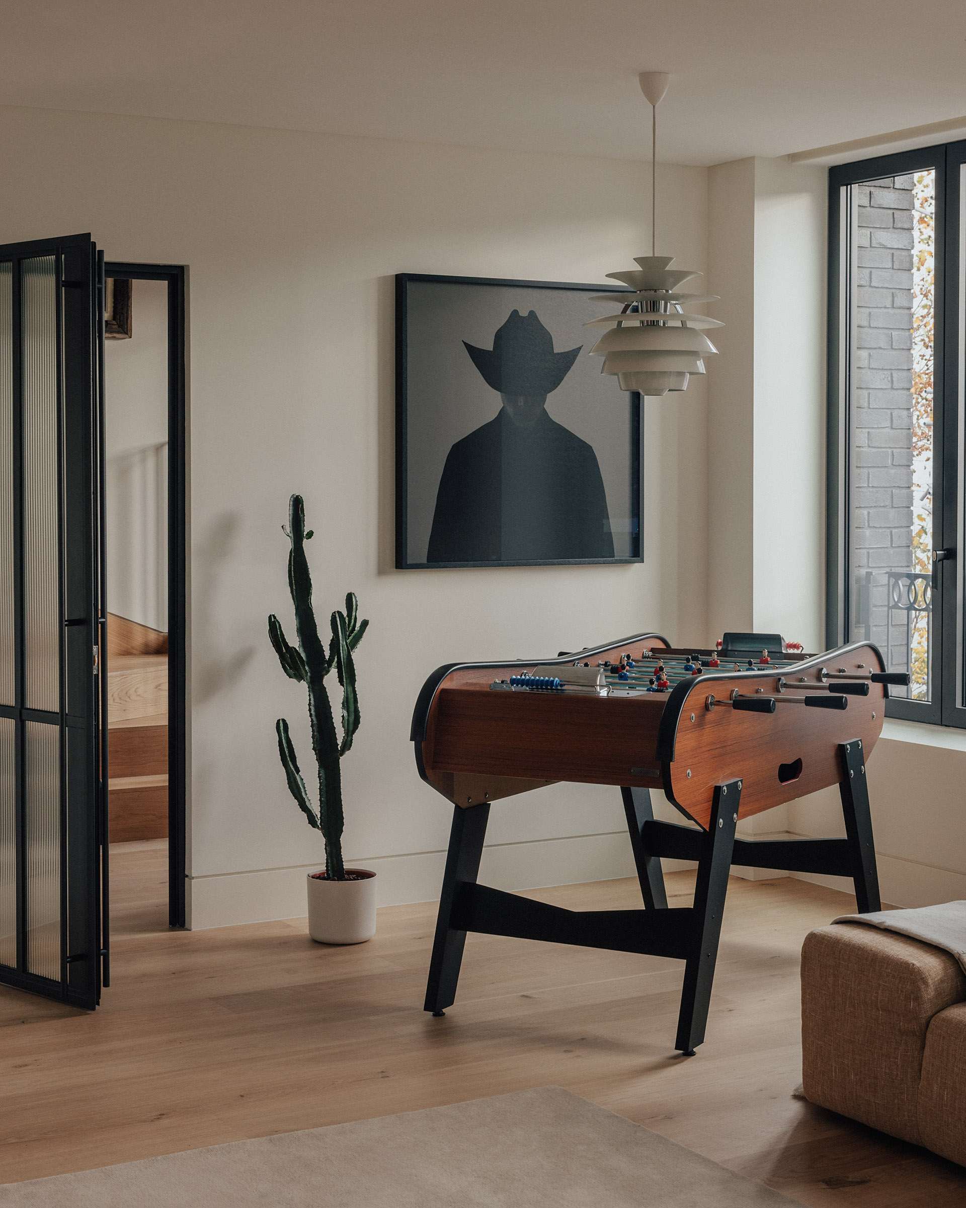 Inside the Apartment Arabescato