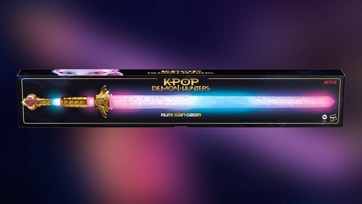 Official image of the KDH replica on a blurred marketing image by Hasbro.
