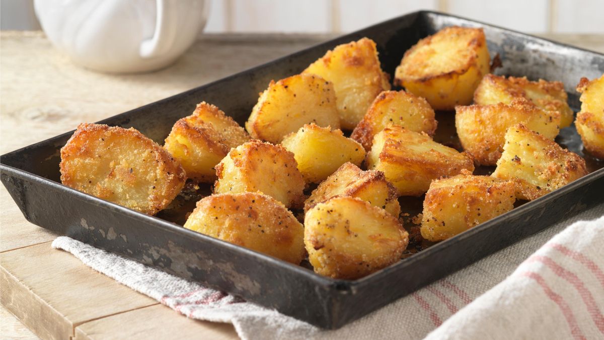 Gordon Ramsay's roast potatoes British Recipes GoodtoKnow