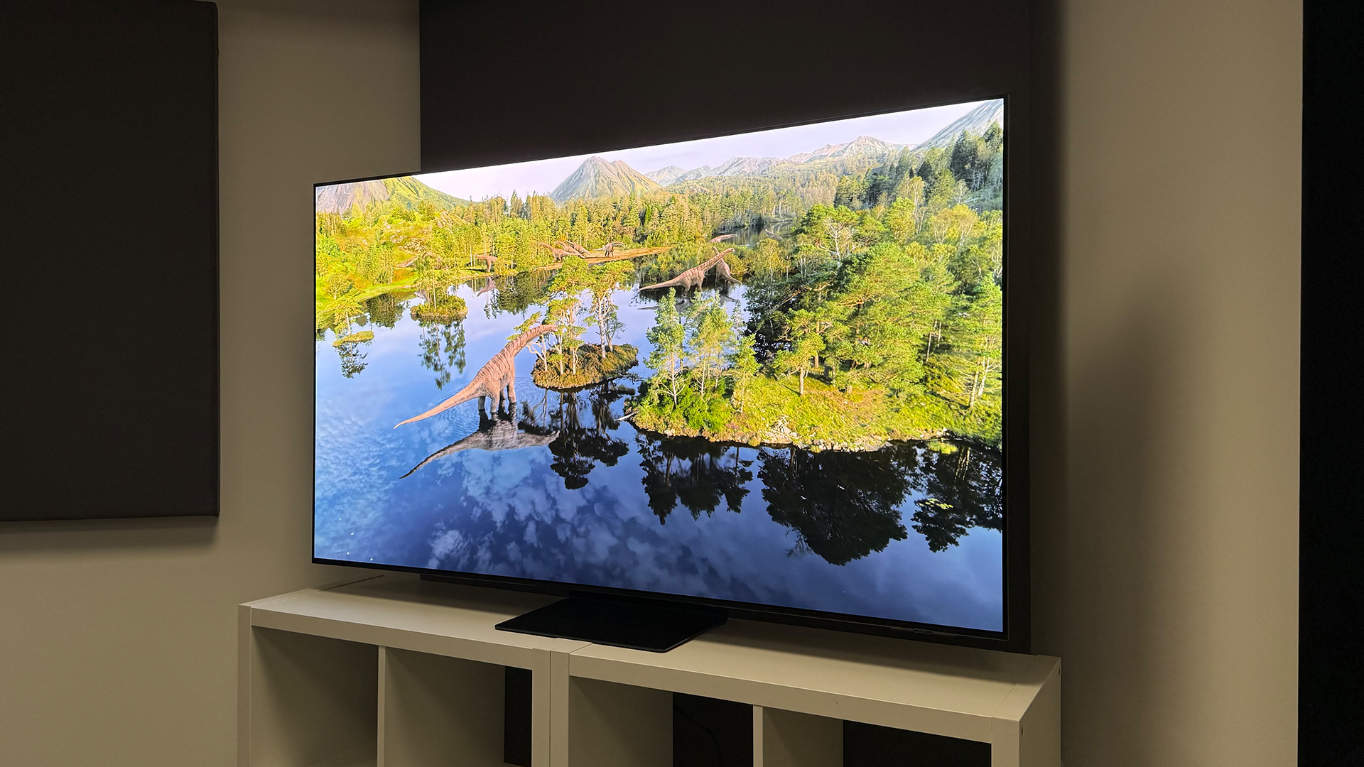 Samsung S95F OLED TV