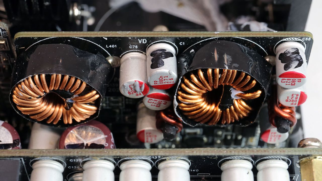 Cooler Master V850 Gold V2
