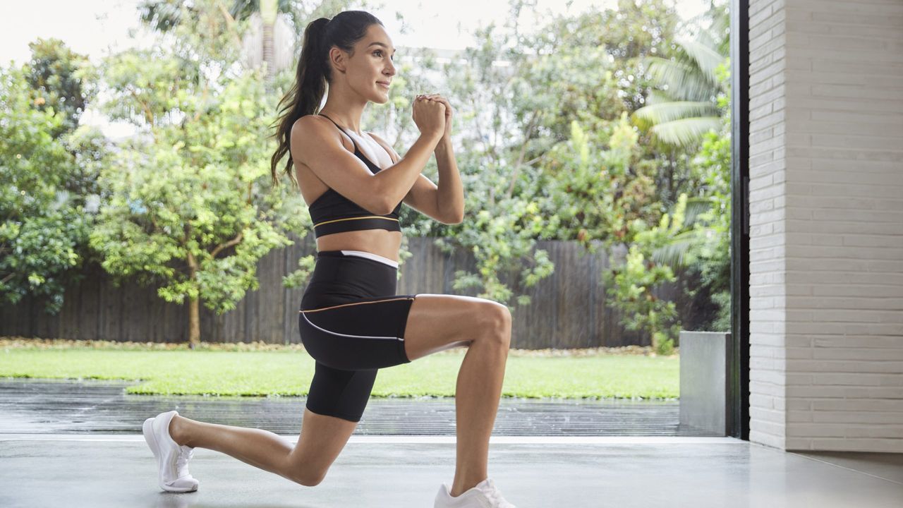 Full body workout: Kayla Itsines doing a lunge