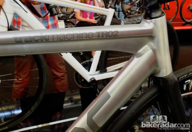 A rib beneath the top tube adds stiffness