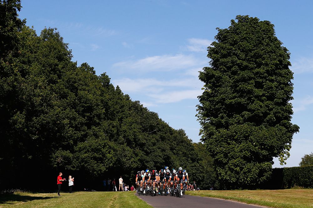 The field during RideLondon Classic