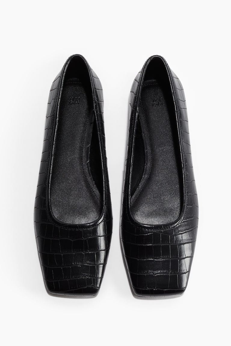 Square-Toe Ballet Flats