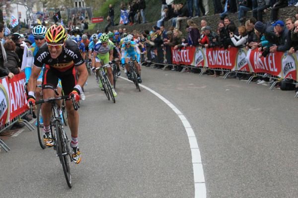 Philippe Gilbert (BMC Racing Team) attacked on the Cauberg