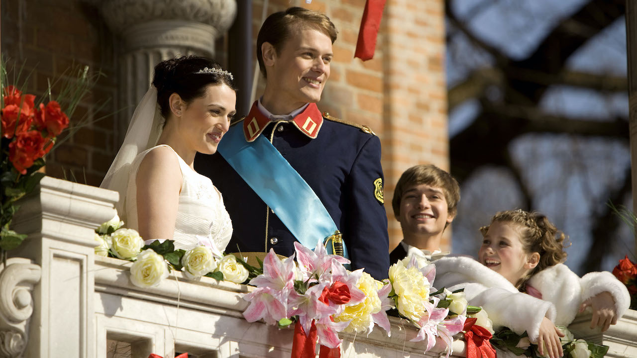 katie mcgrath and sam heughan in a princess for christmas