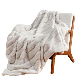 Faux Fur Throw Blanket