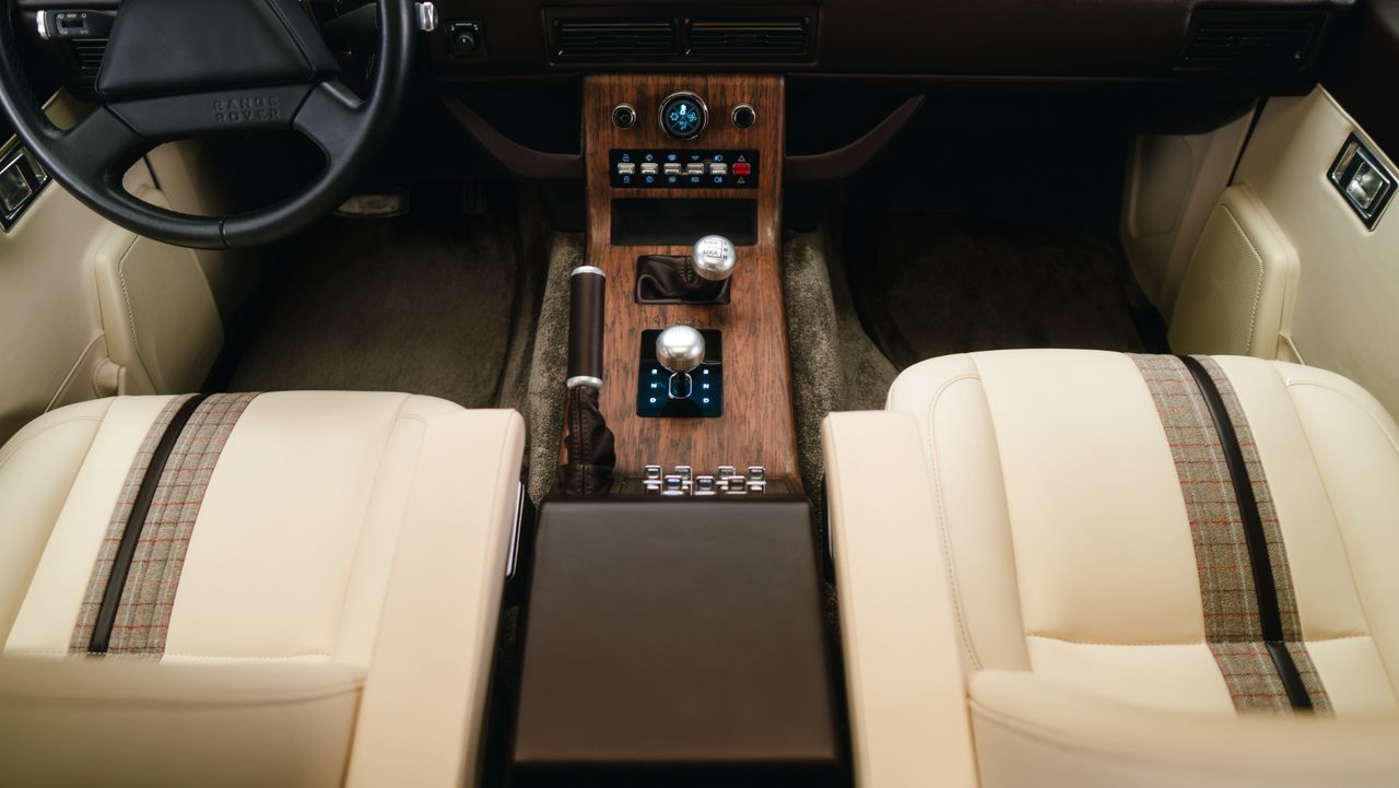 The custom interior for the Nevada Range Rover Classic