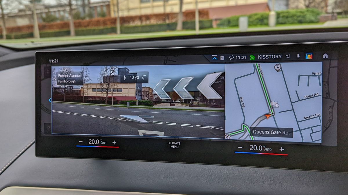 Close-up of the central display in the BMW iX with AR navigation