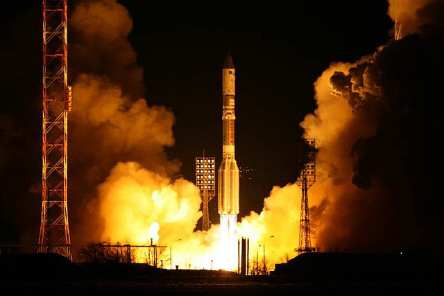 Proton Rocket Sends DirecTV Satellite to Orbit