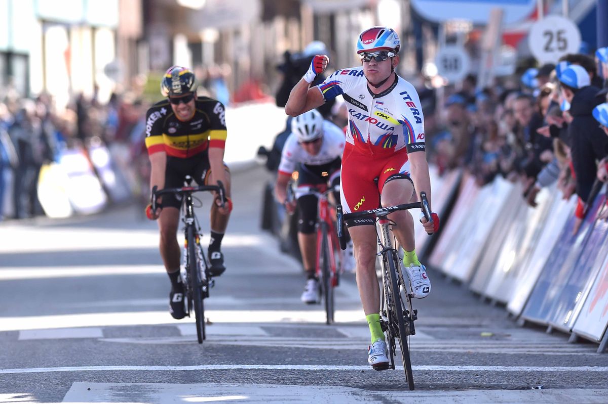 Alexander Kristoff (Katusha) wins the opening stage in De Panne