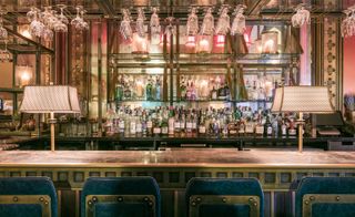 the bar at George's Bar, St Pancras Renaissance Hotel