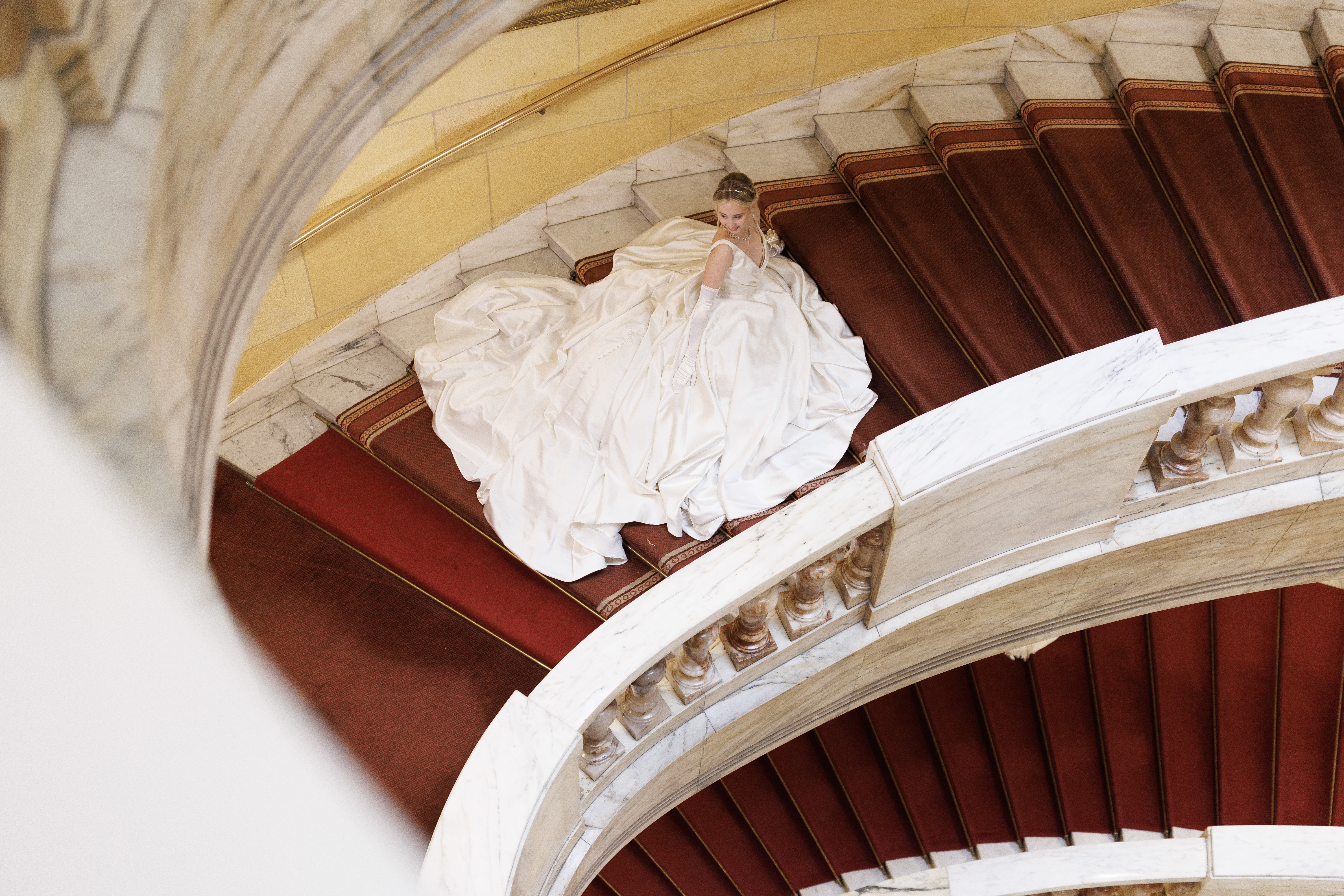 Debutantes at Queen Charlotte&#039;s Ball
