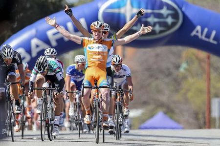 Joel Pearson (Genesys Wealth Advisers) claims his second stage victory of the 2012 Tour of Murray River