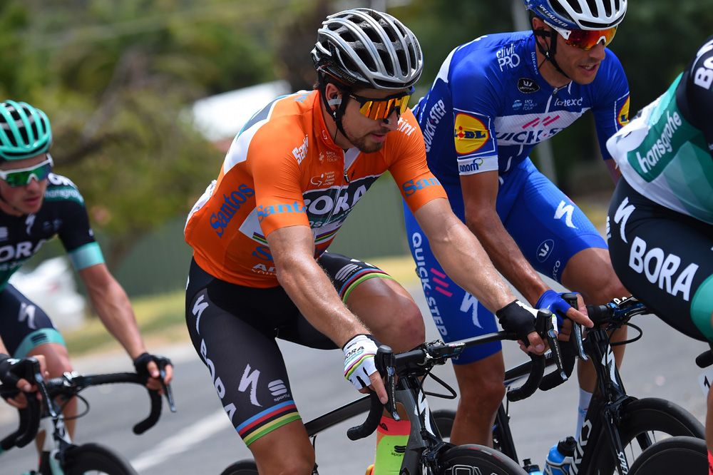 Peter Sagan wore the ochre leader's jersey but lost it at the finish