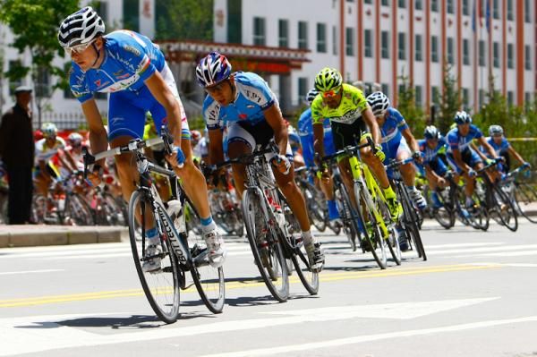 Andalucia rider lead the pack