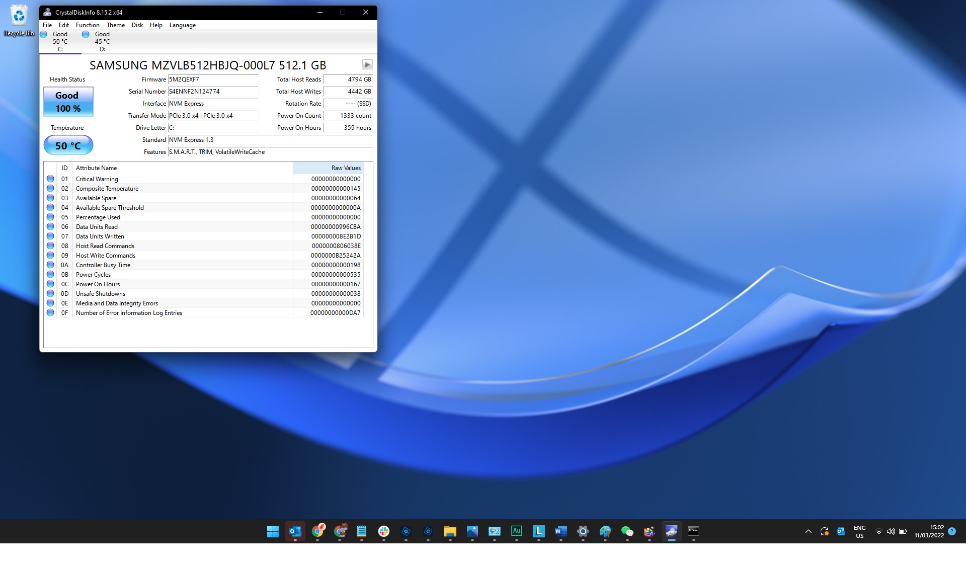 Windows 11 with Crystaldisk Info app on display