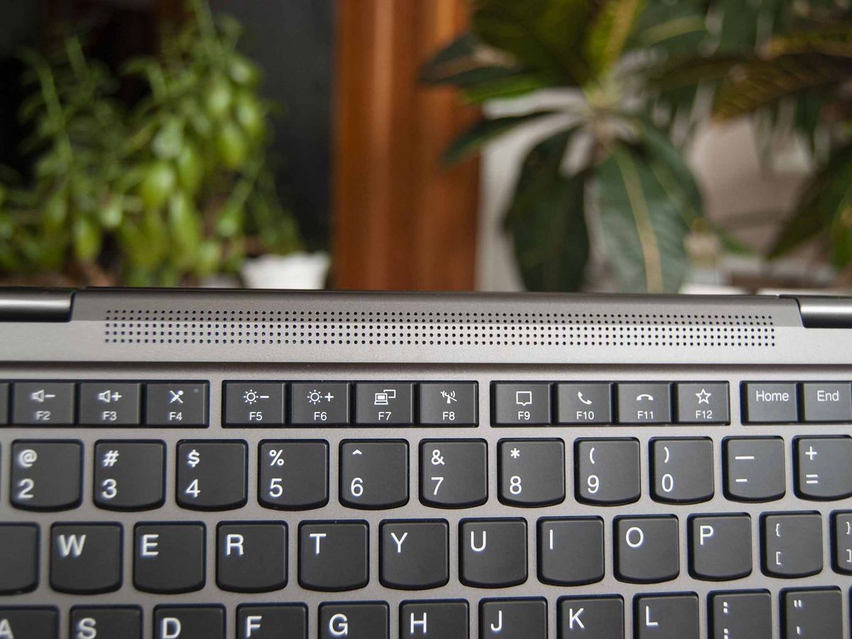 Lenovo ThinkPad X1 Yoga (Gen 5)