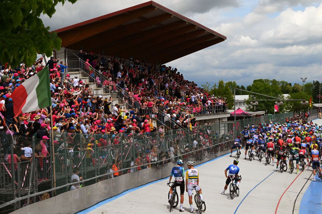 Stage 2 of the Giro d'Italia started in the San Francesco al Campo velodrome