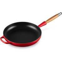 Le Creuset Signature Cast Iron Frying Pan: was £185, now £111 at Amazon