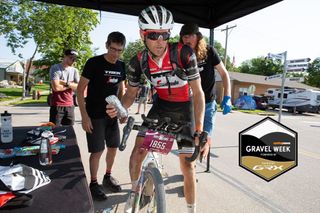 Stetina stopping to grab some food at last year's Dirty Kanza