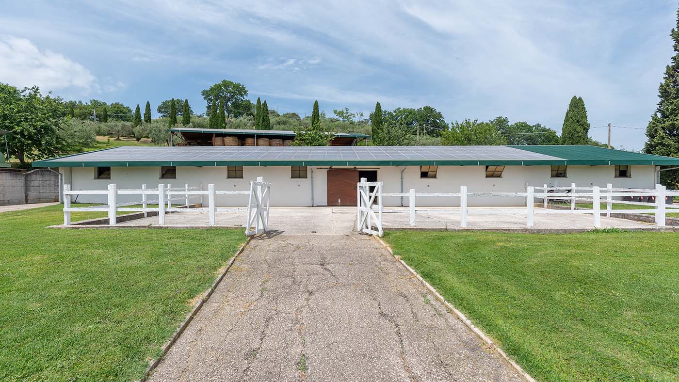 Available-through-Italy-Sotheby%E2%80%99s-International-Realty-14.jpg
