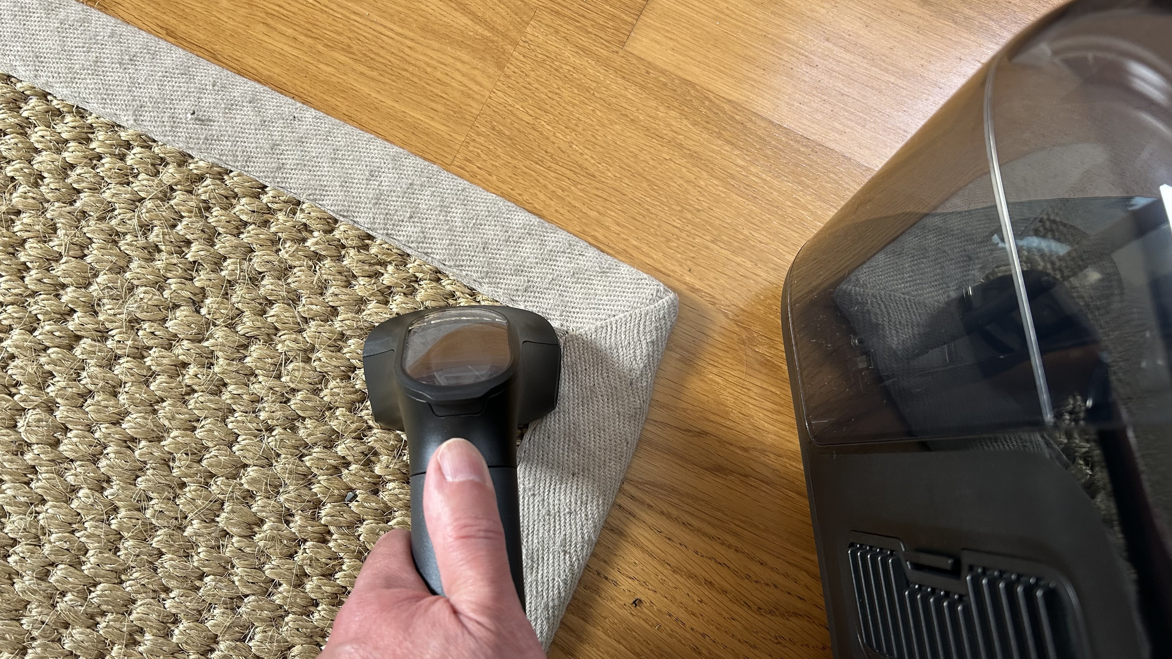 Eufy E28 robot vacuum