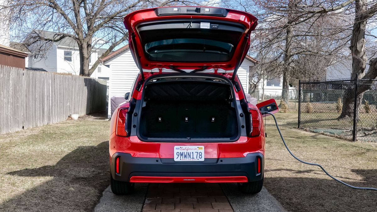 2025 Mini Cooper Countryman SE All4 review.