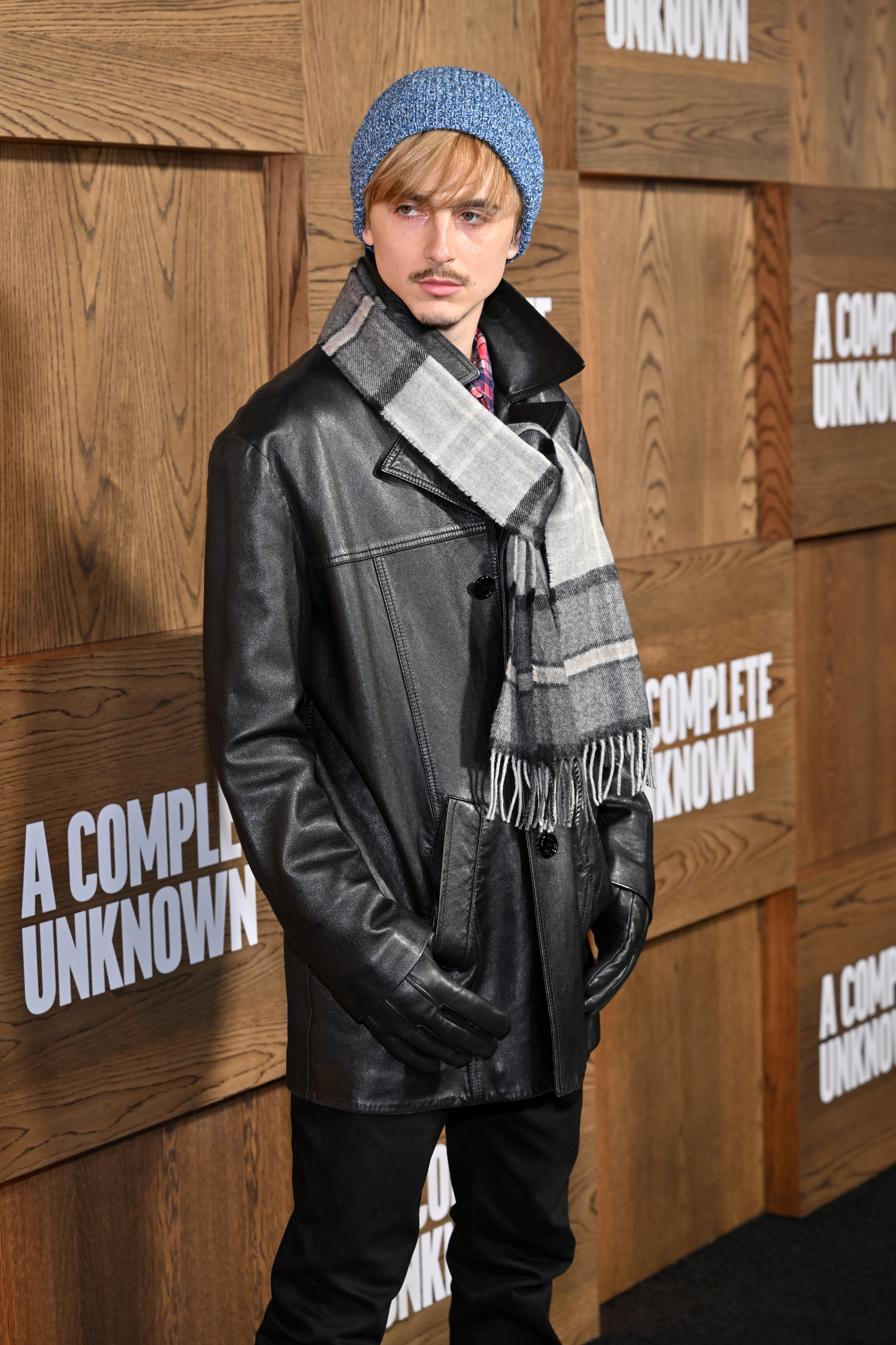 hat - Timothée Chalamet