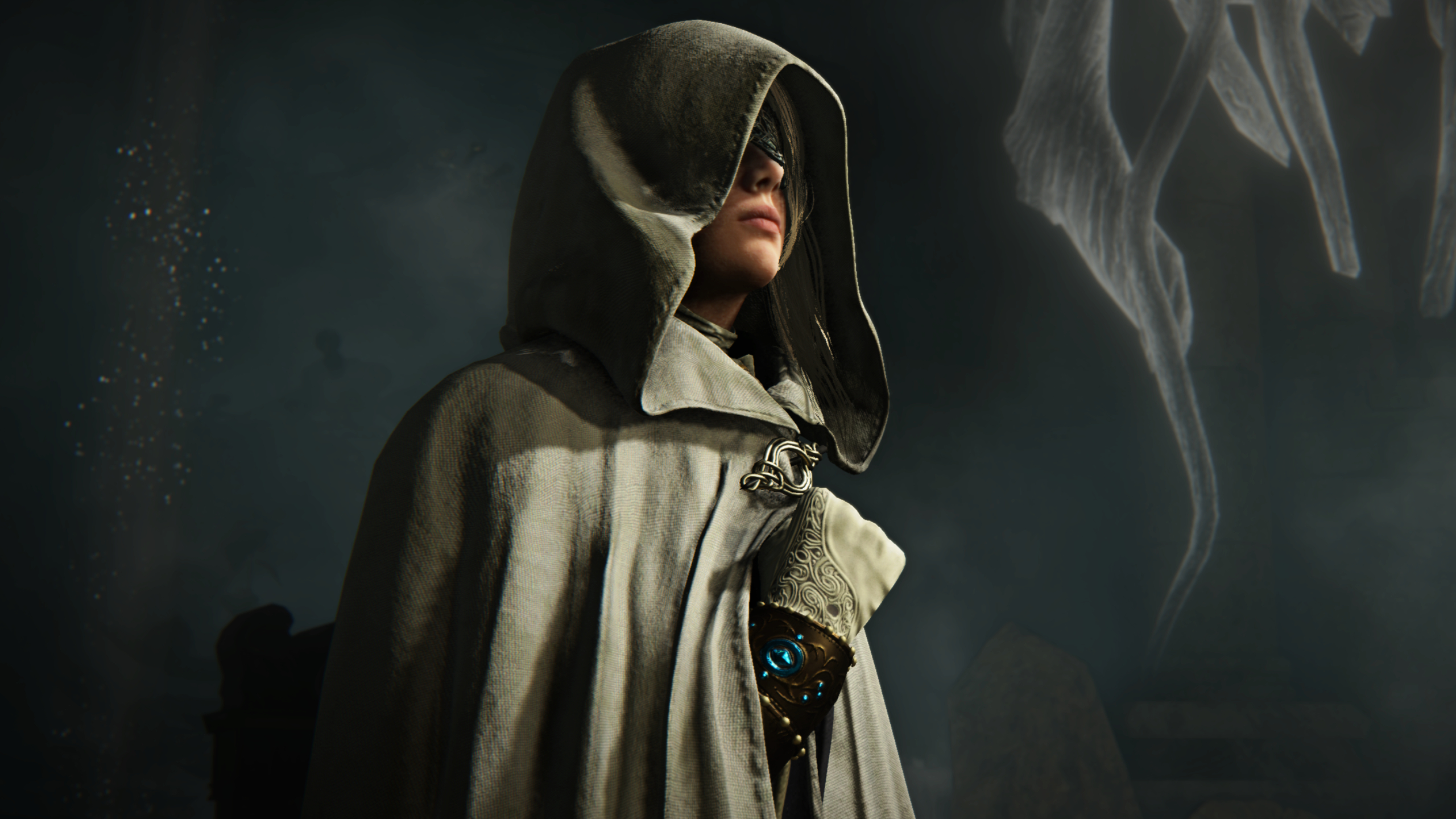 Elden Ring Nightreign how to emote: A close-up shot of the Priestess/Duchess with her cloak up, clutching something to her chest.