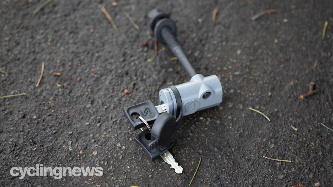 Saris Modular Hitch System (MHS) 1+1 base locking hitch pin