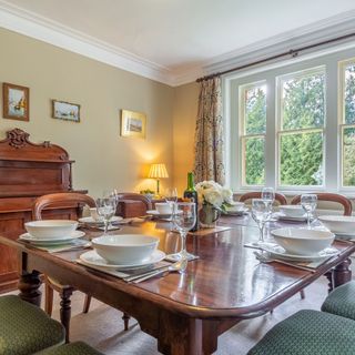 dining table in the queen's garden house in sandringham