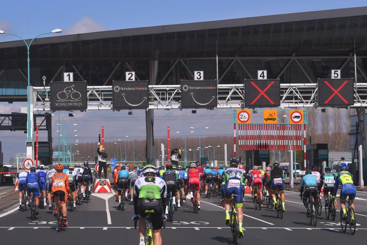 The 2018 Scheldeprijs started at the Westerscheldetunnel