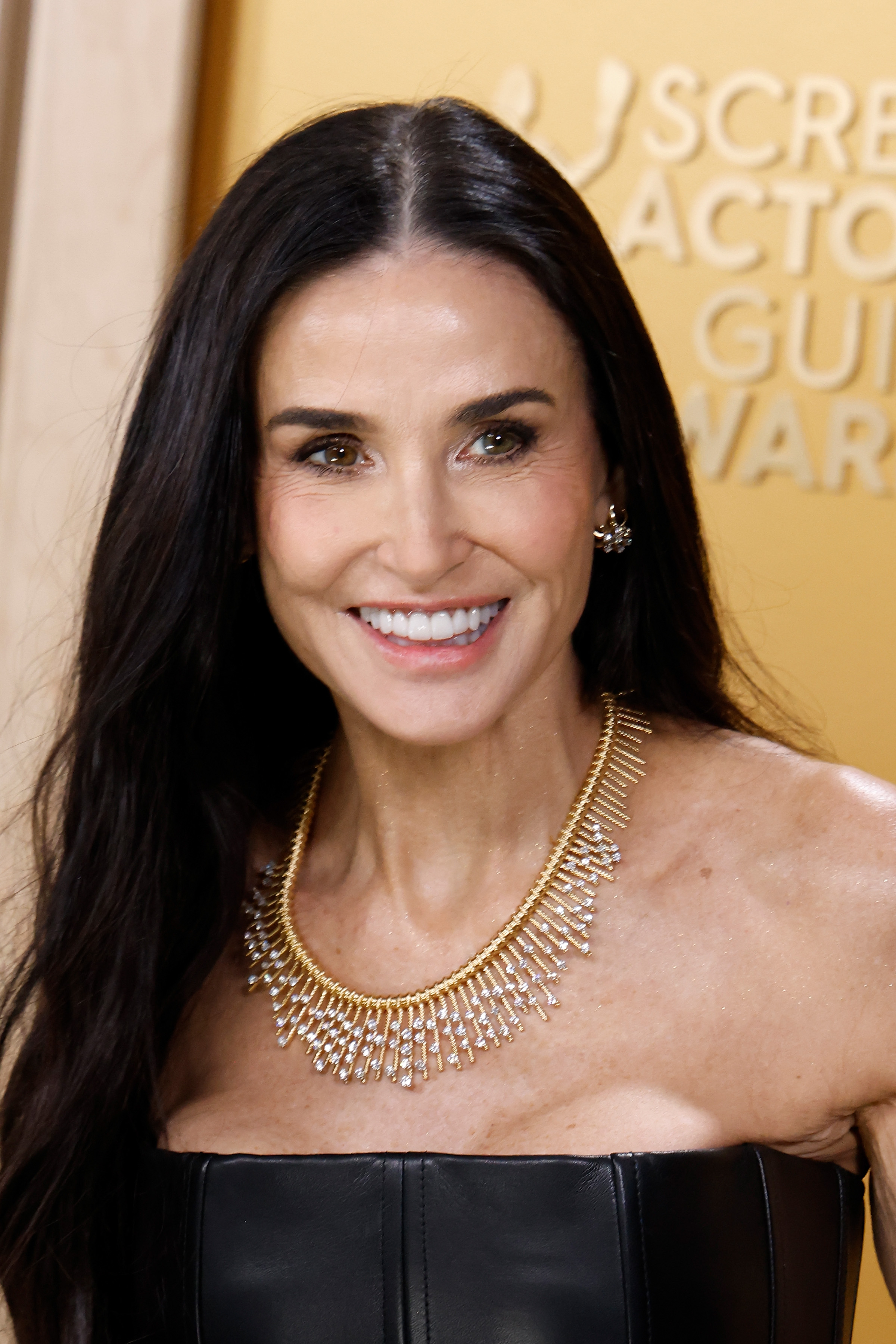 smokey - Demi Moore