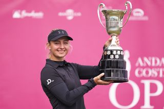 Emily Kristine Pedersen holds the Spanish Open trophy in 2020