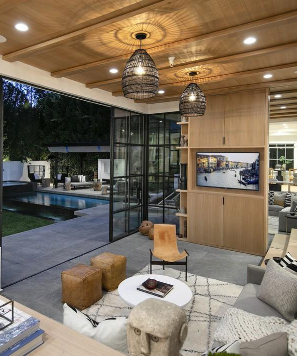 Justin Bieber's house, open-plan living in Justin Bieber and Hailey Baldwin's former Beverly Hills home