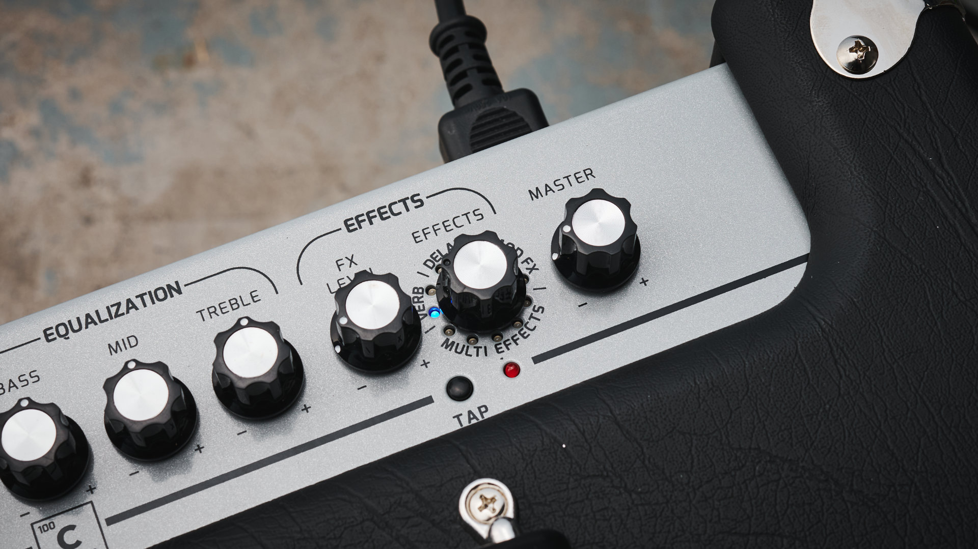 Kustom Amplification Carbon 100 combo amp