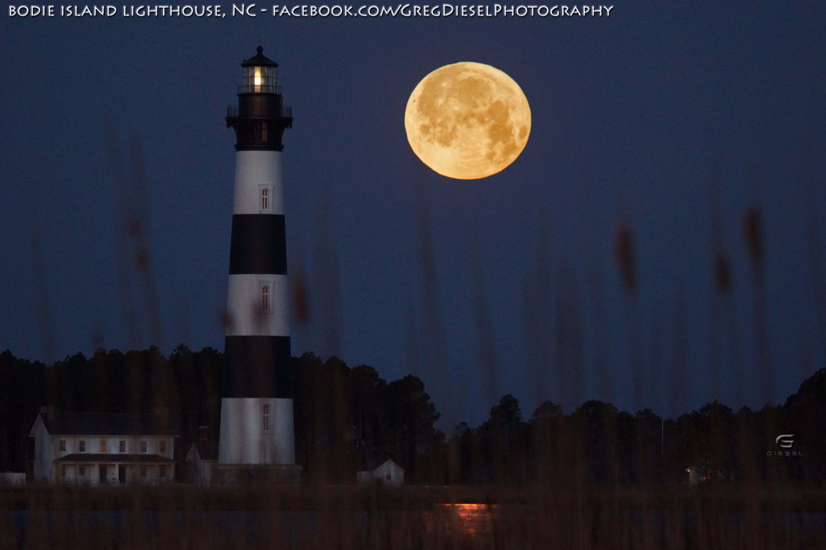 2013 March Full Moon Over Bodie Island Lighthouse, NC