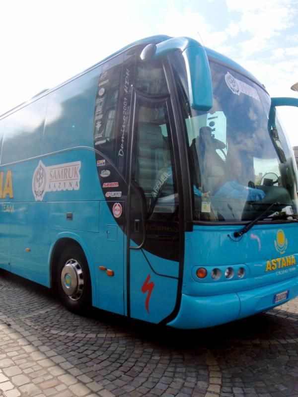 The Astana team bus deposited the team's riders right at the sign-on