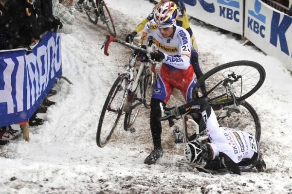Radomir Simunek (BKCP - Powerplus) hits the deck hard