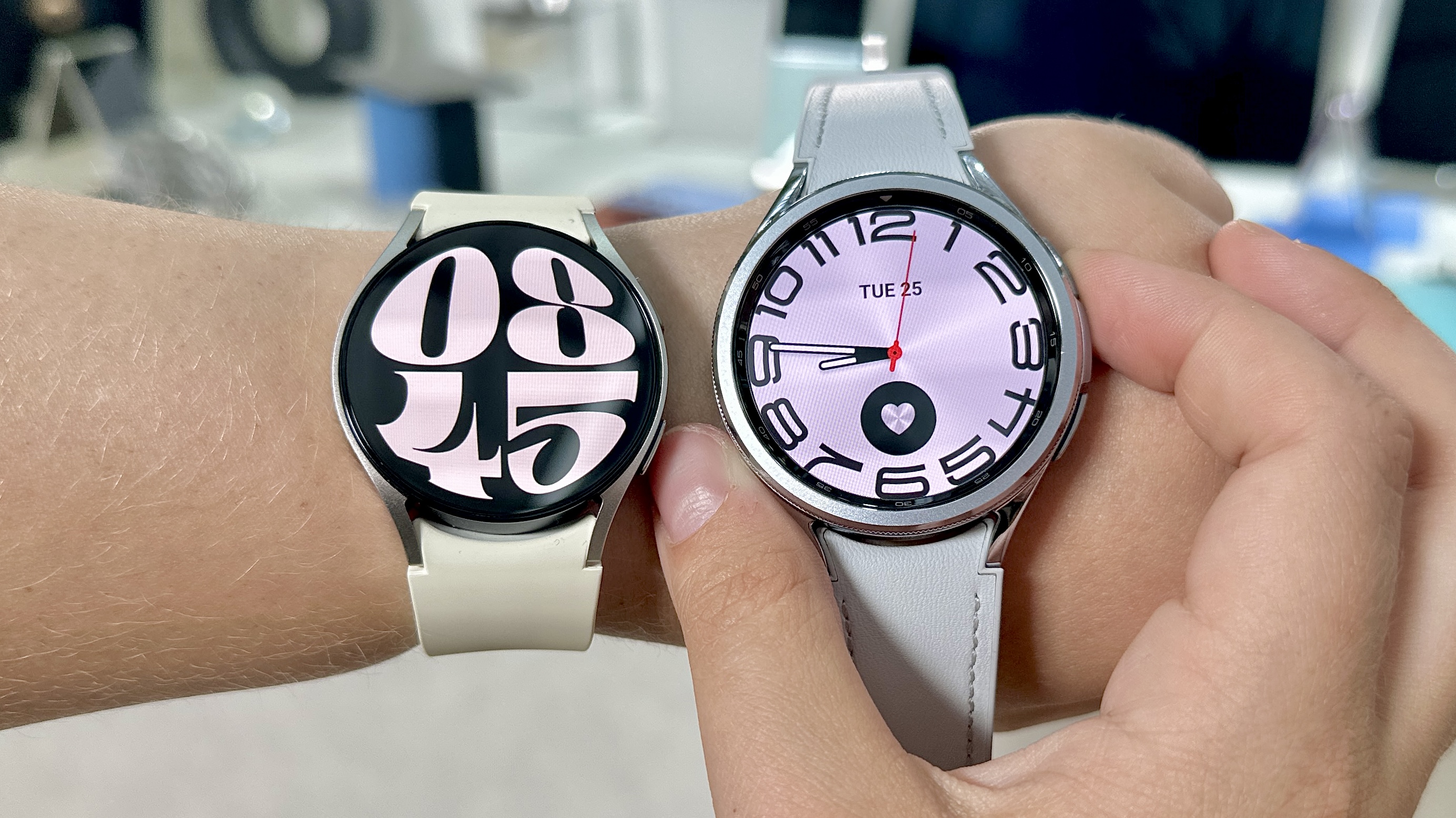 Samsung watch deals size comparison