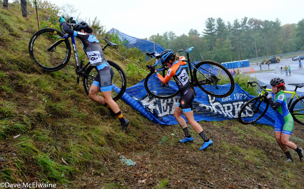Rebecca Gross (KHS Bikes) leaning into a steep run-up