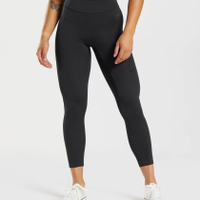 I'm A PT And Here's What I Recommend You Buy In The Gymshark